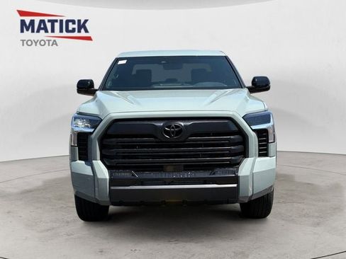 New 2026 Toyota Tundra Limited AWD/4WD image 2