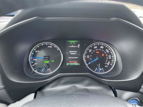 Used 2020 Toyota RAV4 XLE image 16