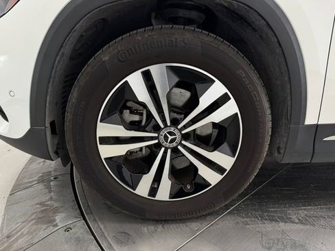 Certified 2025 Mercedes-Benz GLA 250 image 9