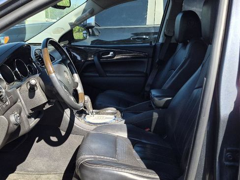 Used 2014 Buick Enclave Leather FWD image 6