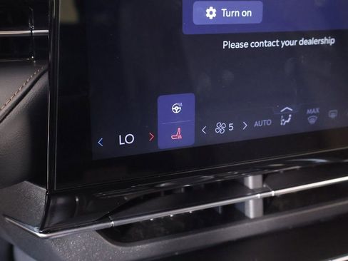 New 2026 Lincoln Nautilus Premier AWD/4WD image 7