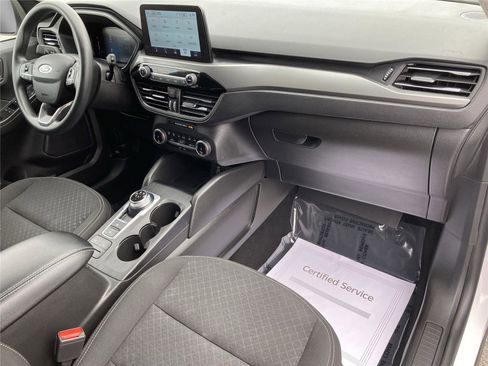 Used 2025 Ford Escape Active image 28