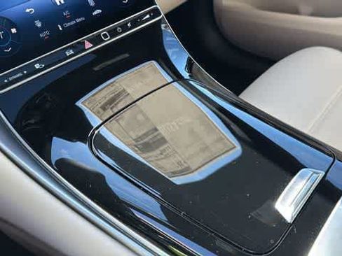 Certified 2026 Mercedes-Benz GLC 300 4MATIC image 5