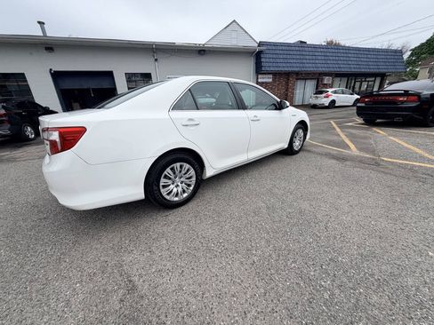 Used 2012 Toyota Camry LE FWD image 53