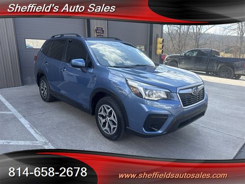 Used 2020 Subaru Forester Premium image 1