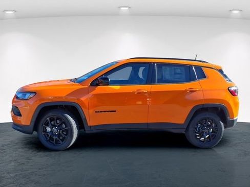 New 2026 Jeep Compass Latitude AWD/4WD image 5