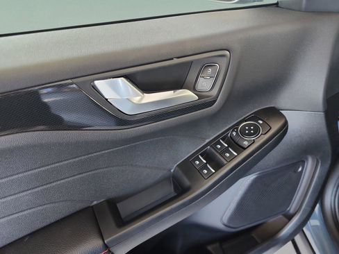New 2026 Ford Escape ST-Line Select image 15
