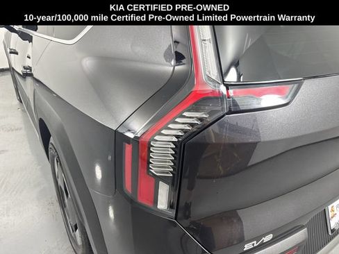 Certified 2024 Kia EV9 Wind AWD/4WD image 30