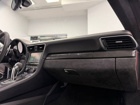 Used 2014 Porsche 911 GT3 RWD image 57