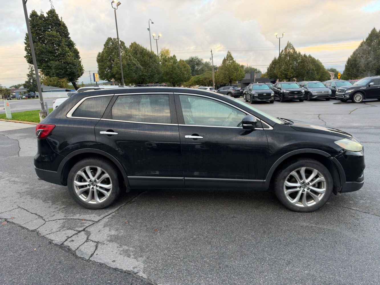 Used 2013 MAZDA CX-9 Grand Touring w/ GT Technology Pkg FWD image 6