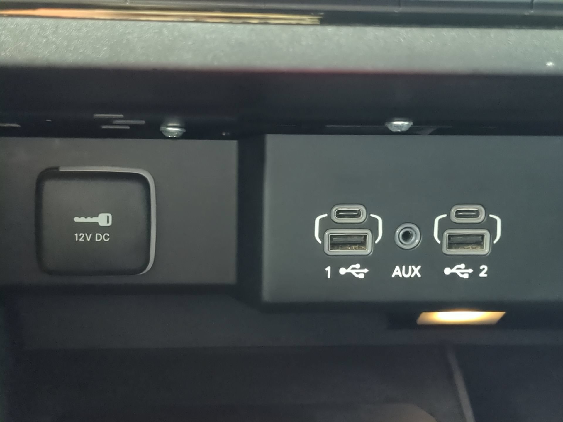 Used 2024 Jeep Wagoneer Series II AWD/4WD image 62