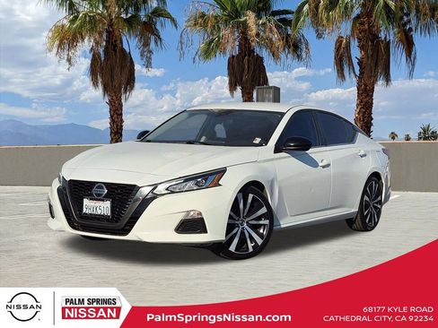 Used 2020 Nissan Altima 2.5 SR FWD image 1