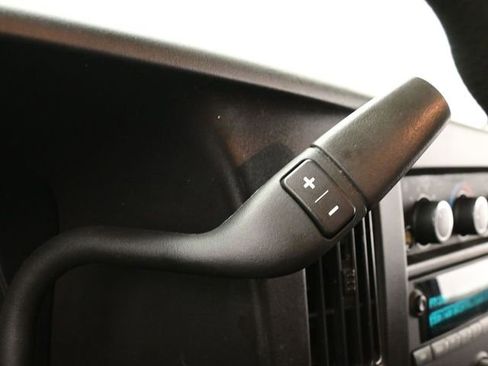 Used 2023 GMC Savana 2500 w/ Driver Convenience Package image 18