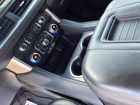 Used 2022 GMC Yukon SLE RWD image 33