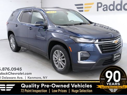 Used 2023 Chevrolet Traverse LT w/ LPO, Floor Liner Package image 1