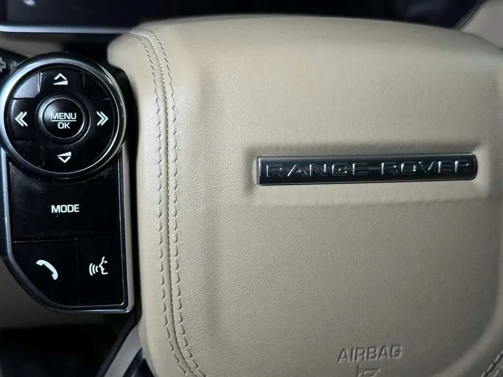 Used 2013 Land Rover Range Rover HSE AWD/4WD image 31