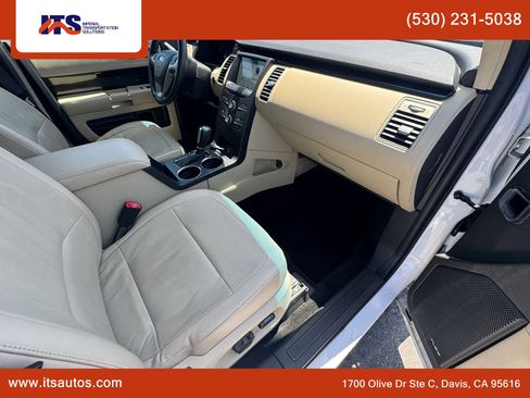 Used 2016 Ford Flex SEL w/ Equipment Group 202A AWD/4WD image 9