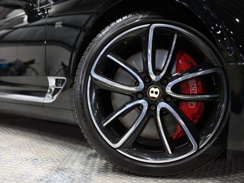 Used 2020 Bentley Continental GT image 8