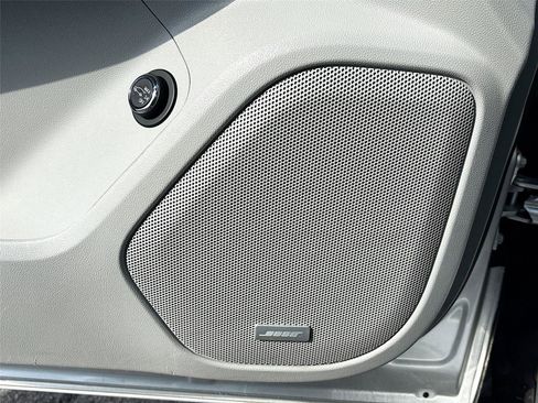 Used 2019 GMC Acadia SLT w/ LPO, Floor Liner Package image 20