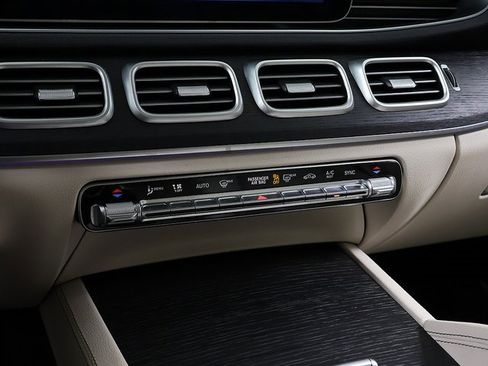 Certified 2026 Mercedes-Benz GLE 450 4MATIC image 25