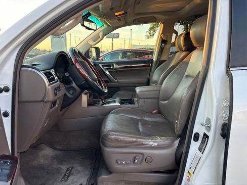 Used 2010 Lexus GX 460 AWD/4WD image 4
