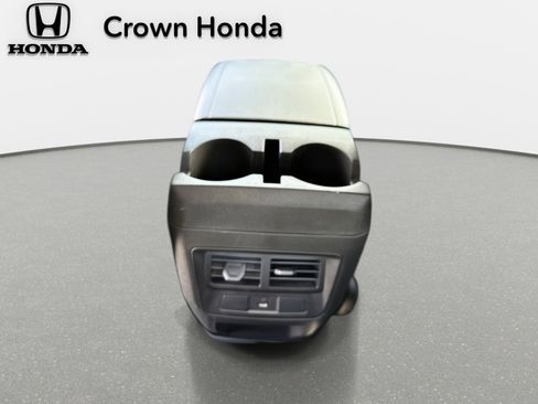 Used 2023 Chevrolet Colorado LT w/ LT Convenience Package II image 17