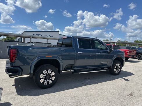 Used 2026 GMC Sierra 2500 Denali w/ Snow Plow Prep/Camper Package image 6