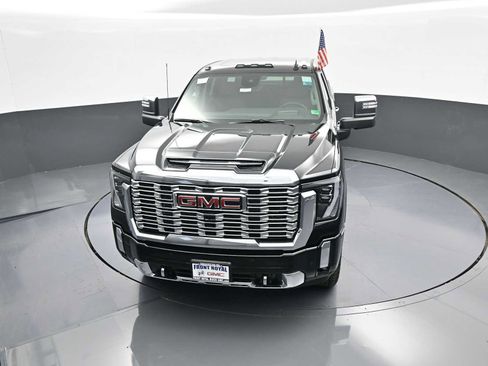 New 2025 GMC Sierra 2500 Denali w/ Denali Reserve Package image 30