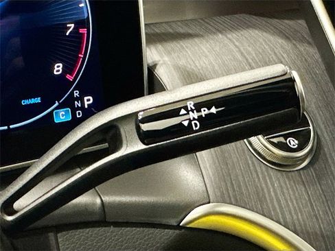 Used 2025 Mercedes-Benz GLC 43 AMG 4MATIC image 16