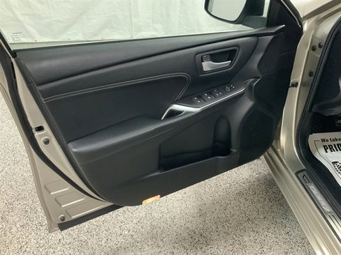 Used 2016 Toyota Camry XLE w/ Protection Package (Q2) FWD image 14