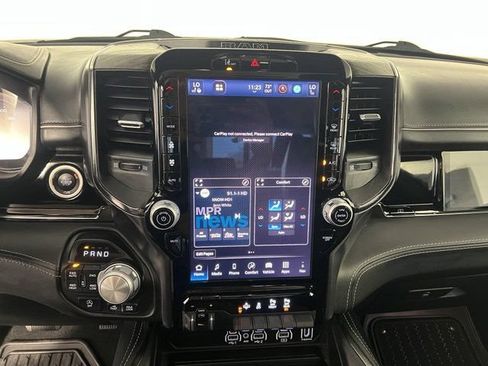 Used 2025 RAM 1500 Limited w/ Off Road Group AWD/4WD image 18