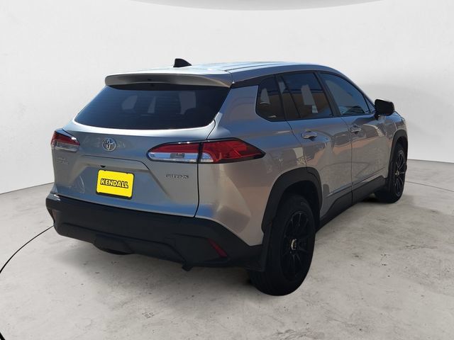 Used 2022 Toyota Corolla Cross L FWD image 5