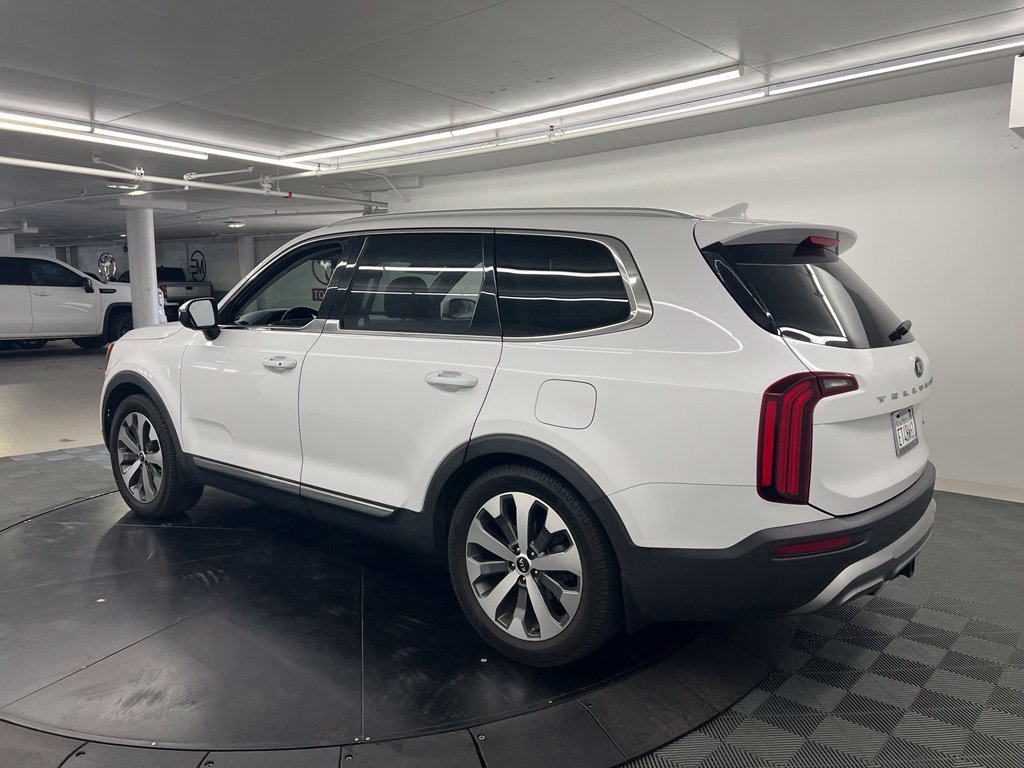 Used 2021 Kia Telluride EX w/ EX Premium Package FWD image 5