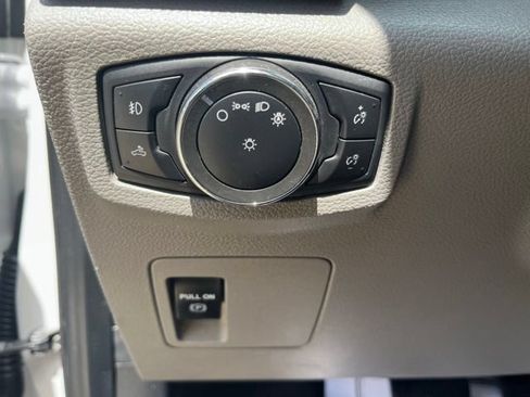 Used 2020 Ford F150 XL w/ XL Power Equipment Group RWD image 6