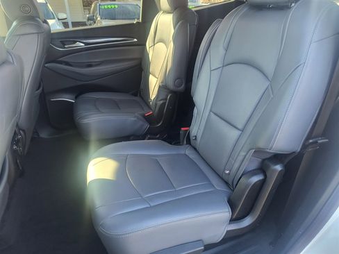 Used 2020 Buick Enclave Essence w/ Sound and Sites Package image 30