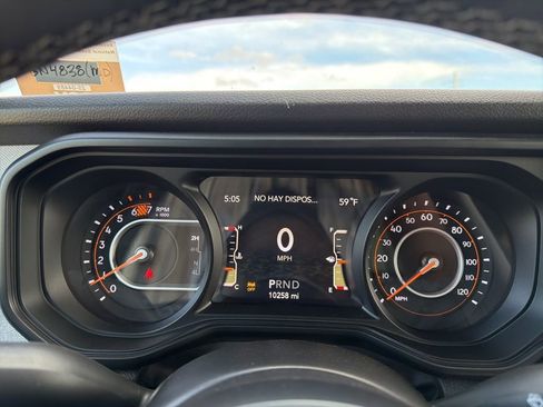 Used 2025 Jeep Wrangler Sport S image 10