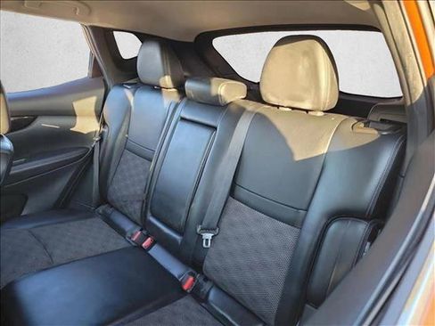 Used 2021 Nissan Rogue Sport SV w/ Technology Package image 14