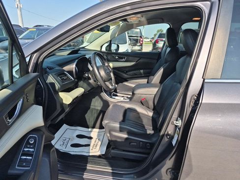 Used 2022 Subaru Ascent Limited AWD/4WD image 17