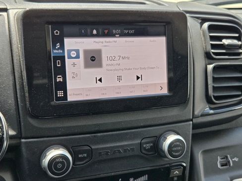 Used 2024 RAM ProMaster 1500 image 19