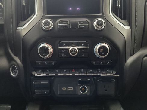 Used 2021 GMC Sierra 1500 Denali w/ Denali Ultimate Package image 15