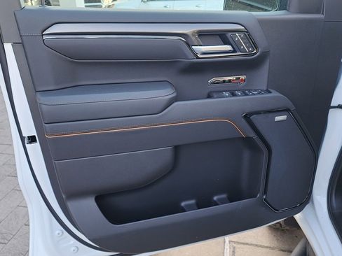 New 2026 GMC Sierra 1500 AT4 w/ AT4 Premium Package image 14