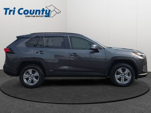 Certified 2025 Toyota RAV4 XLE w/ Convenience Package AWD/4WD image 9