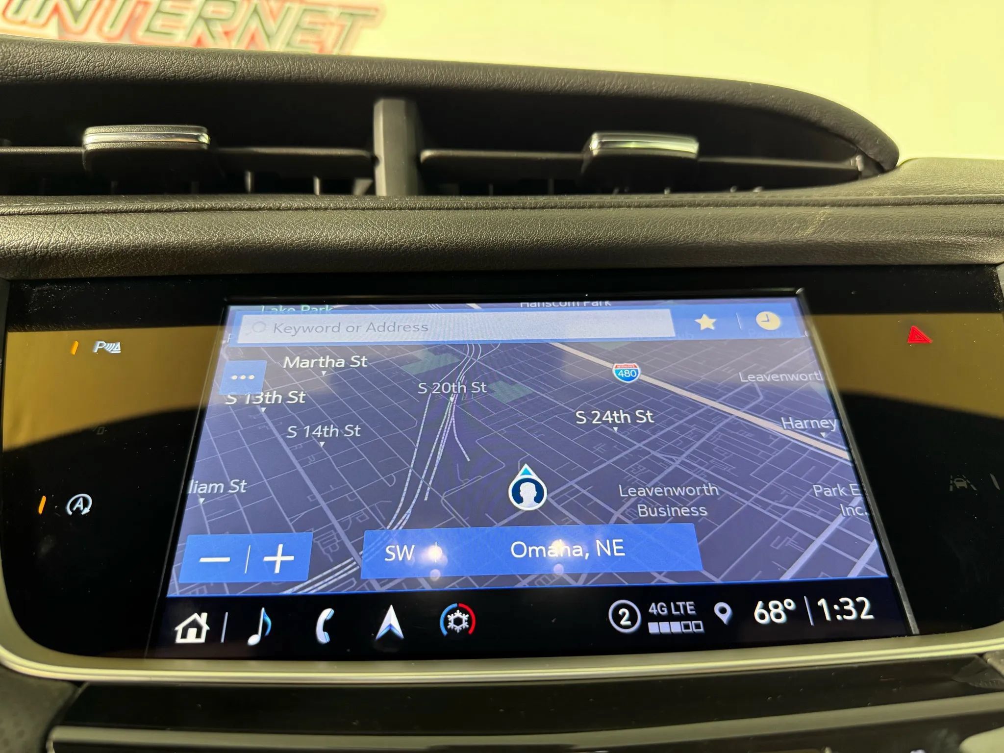 Used 2024 Cadillac XT5 Premium Luxury w/ LPO, Floor Liner Package AWD/4WD image 18