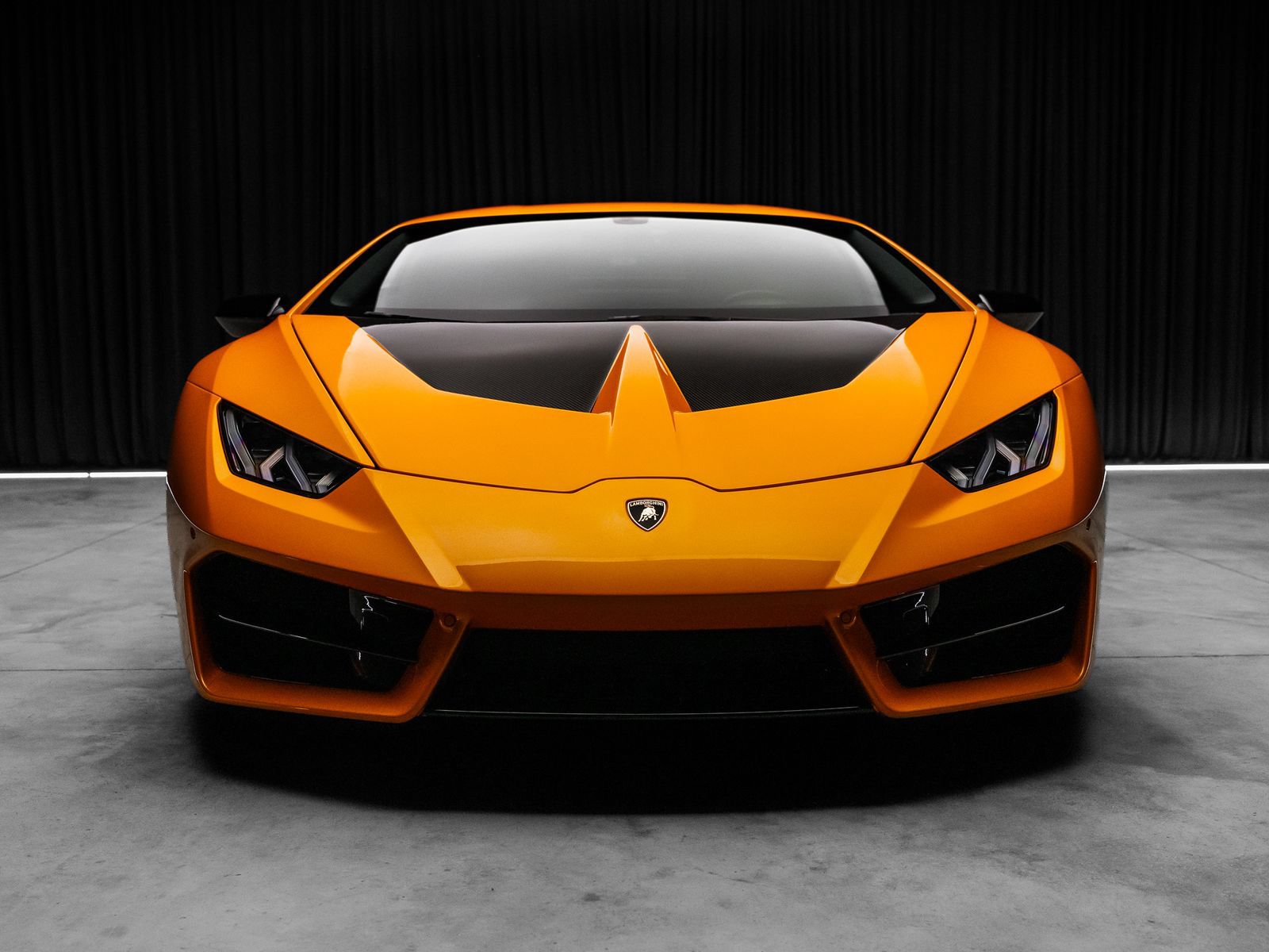 Used 2018 Lamborghini Huracan LP 580-2 RWD image 24