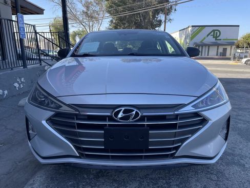 Used 2019 Hyundai Elantra Value Edition w/ Cargo Package FWD image 2