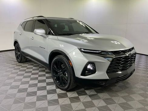 Used 2022 Chevrolet Blazer RS w/ Enhanced Convenience Package image 3