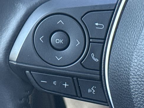 Used 2024 Toyota Corolla XSE image 18