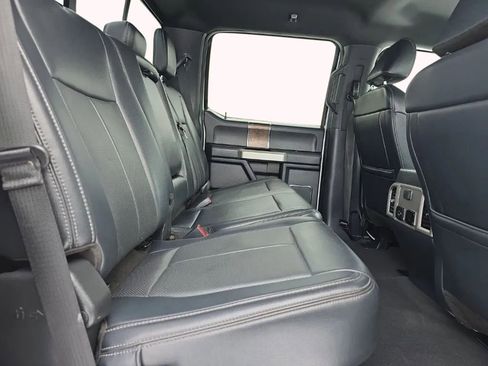 Used 2022 Ford F250 Lariat image 16