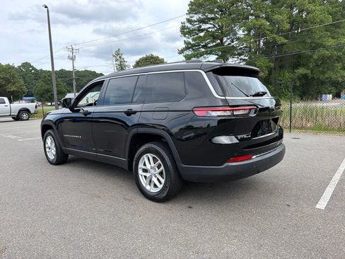 Used 2023 Jeep Grand Cherokee L Laredo w/ Luxury Tech Group I AWD/4WD image 7