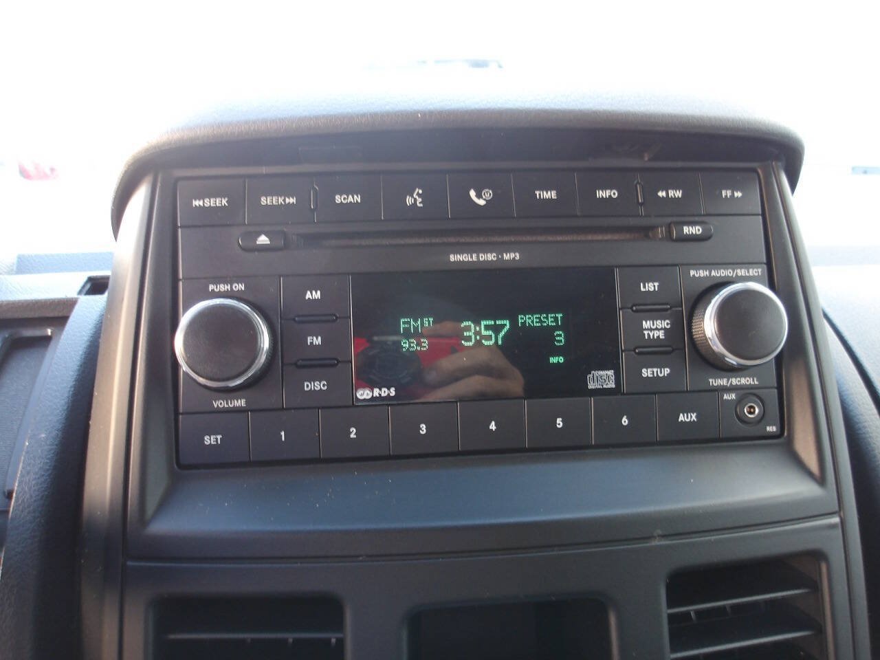 Used 2008 Dodge Grand Caravan SE FWD image 12